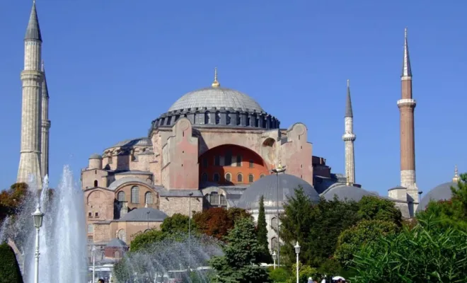 Ayasofya-i Kebir Cami-i Şerifi, bugün Kur’an-ı Kerim tilavetiyle açılıyor 