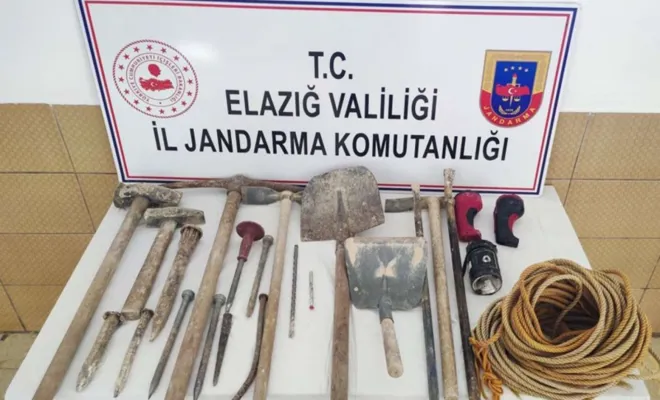 Elâzığ`da kaçak kazı yapanlar suçüstü yakalandı 